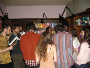Spontaneous Huddle